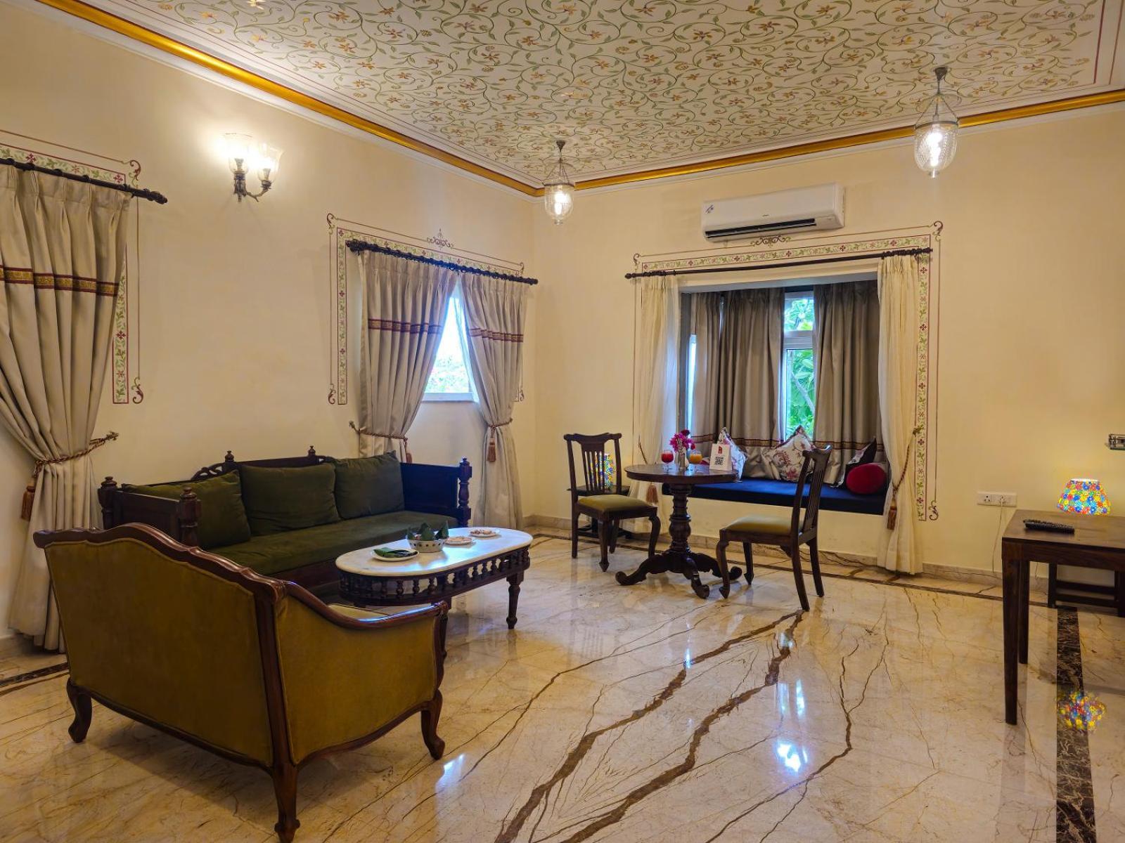 Hotel The Amargarh Udaipur Exterior foto