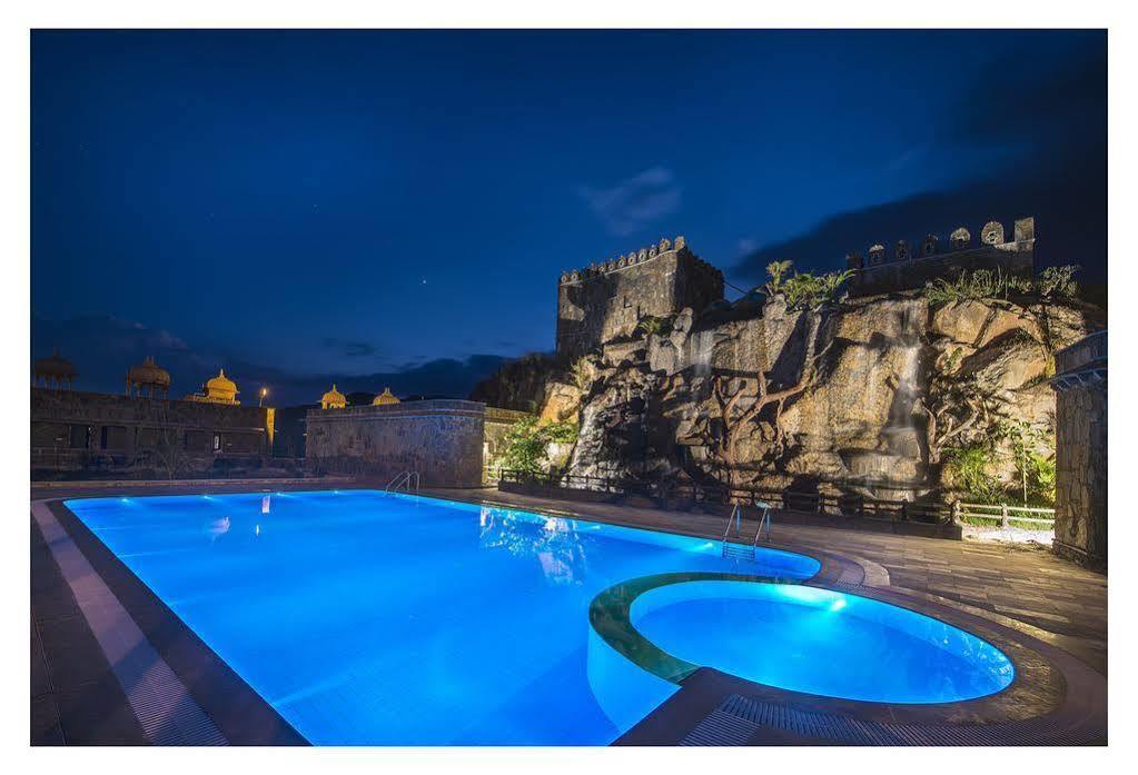Hotel The Amargarh Udaipur Exterior foto