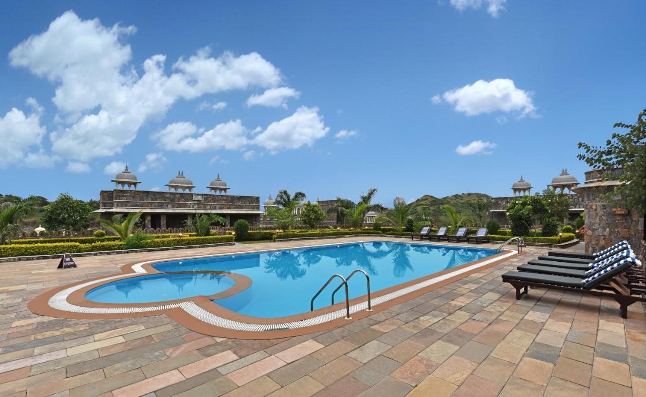 Hotel The Amargarh Udaipur Exterior foto